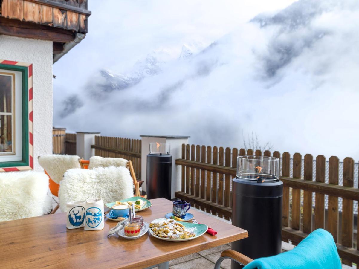 Berg'K'Hof Kaisertal - Alpine Hideaway เอบส์ ภายนอก รูปภาพ
