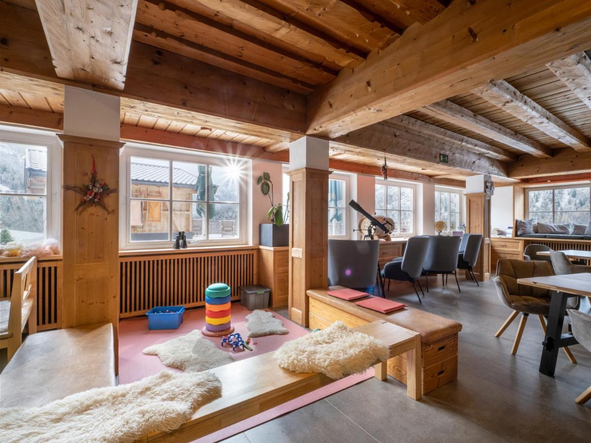Berg'K'Hof Kaisertal - Alpine Hideaway เอบส์ ภายนอก รูปภาพ