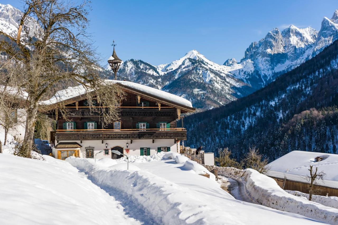 Berg'K'Hof Kaisertal - Alpine Hideaway เอบส์ ภายนอก รูปภาพ